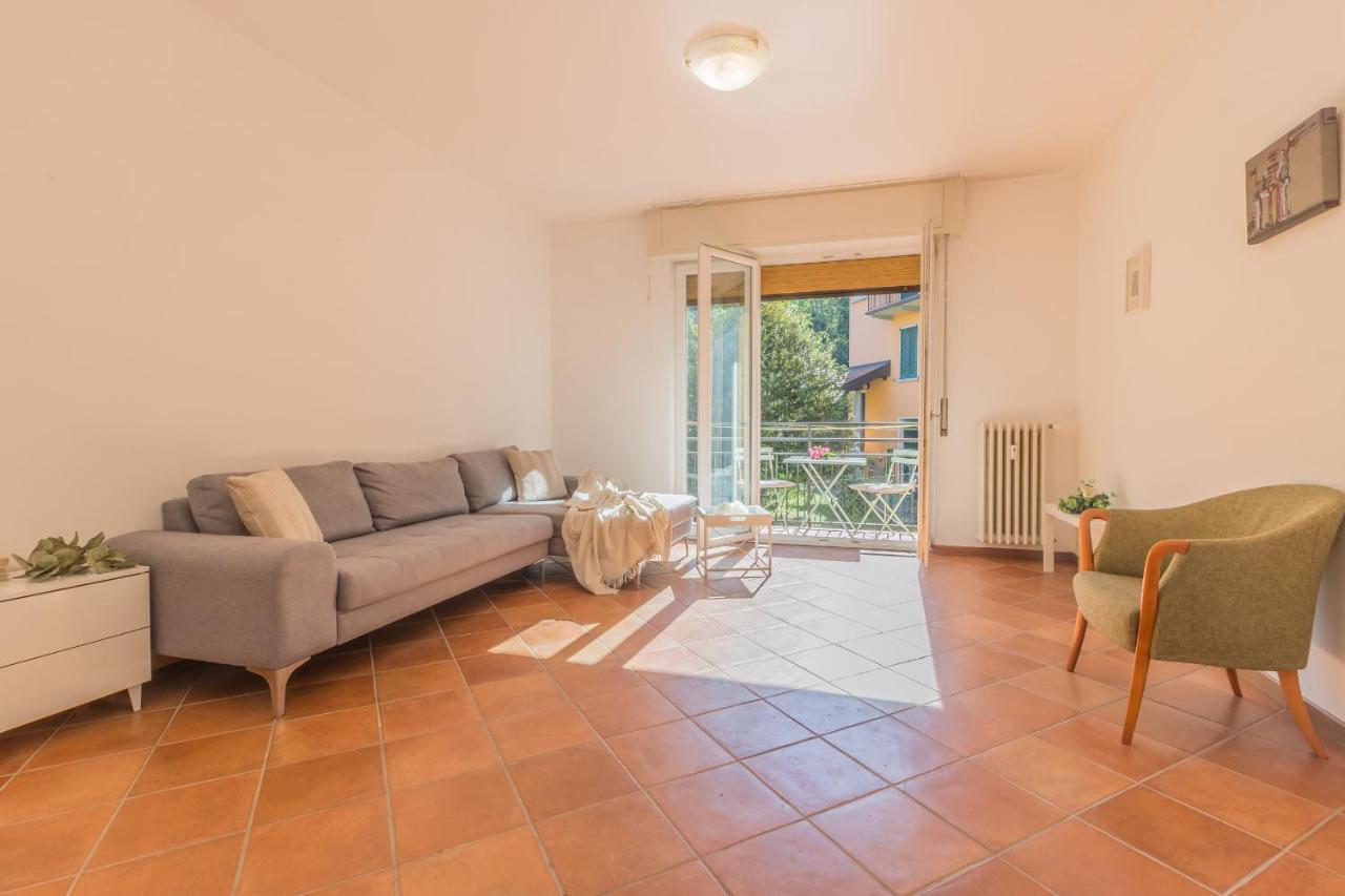 Appartement Casa Bobbie à Varenna Extérieur photo